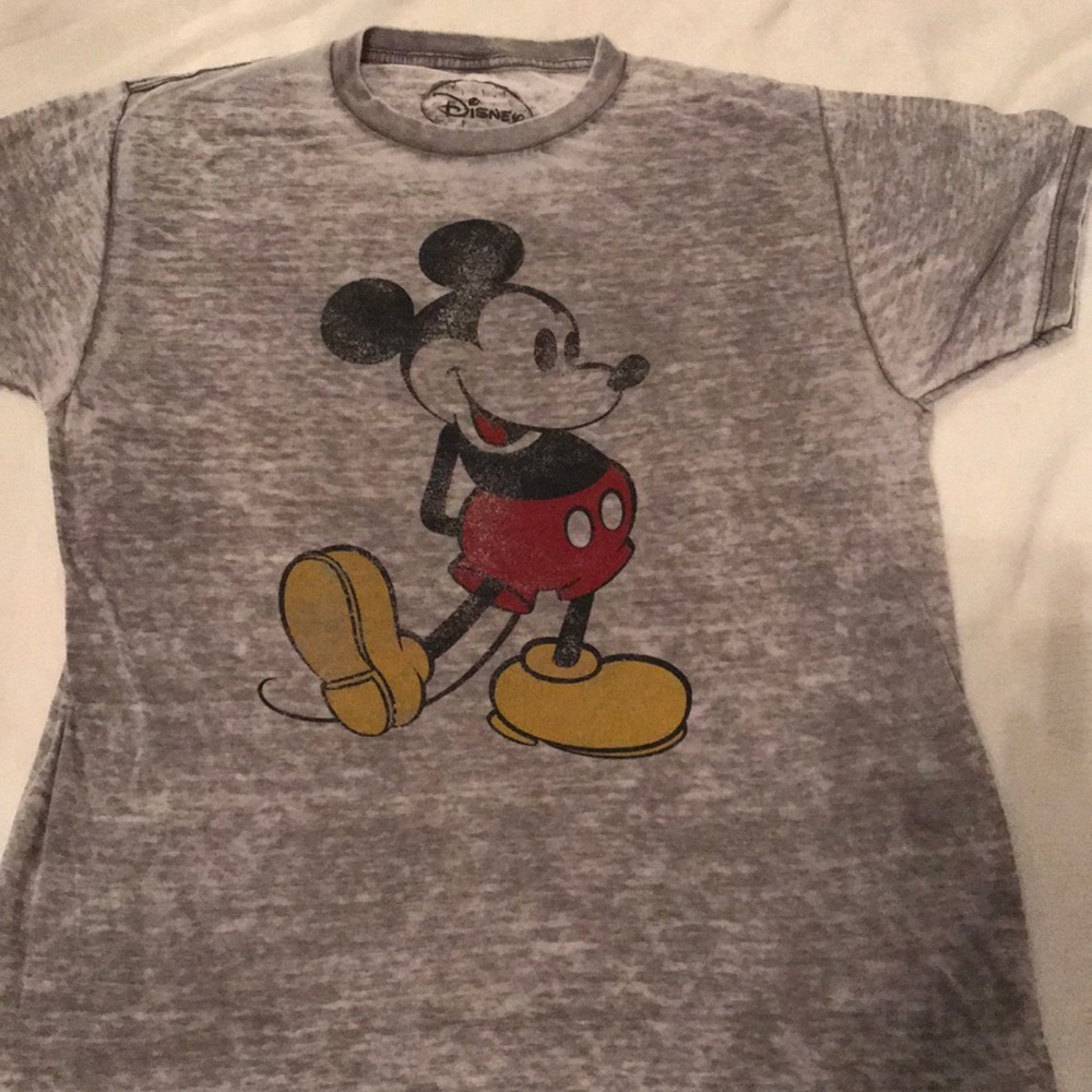 Vintage looking Mickey Mouse Tee